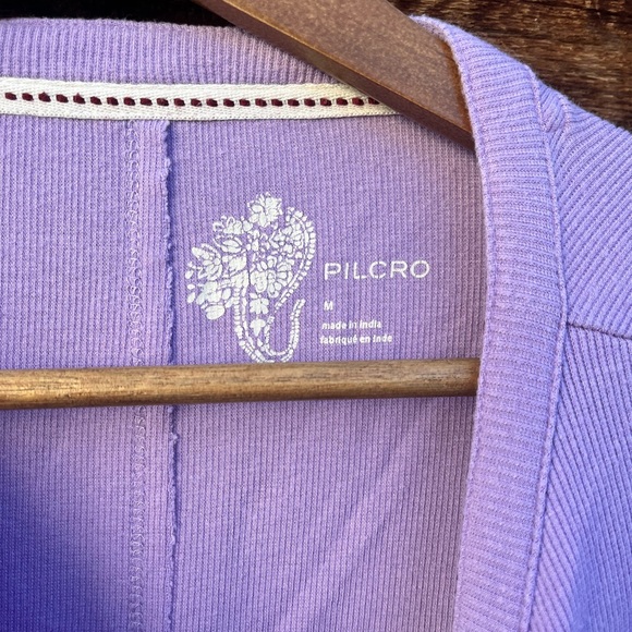 PILCRO | Anthropologie Lavender Purple Ribbed Button Cropped Long Sleeve Shirt M - Picture 3 of 4
